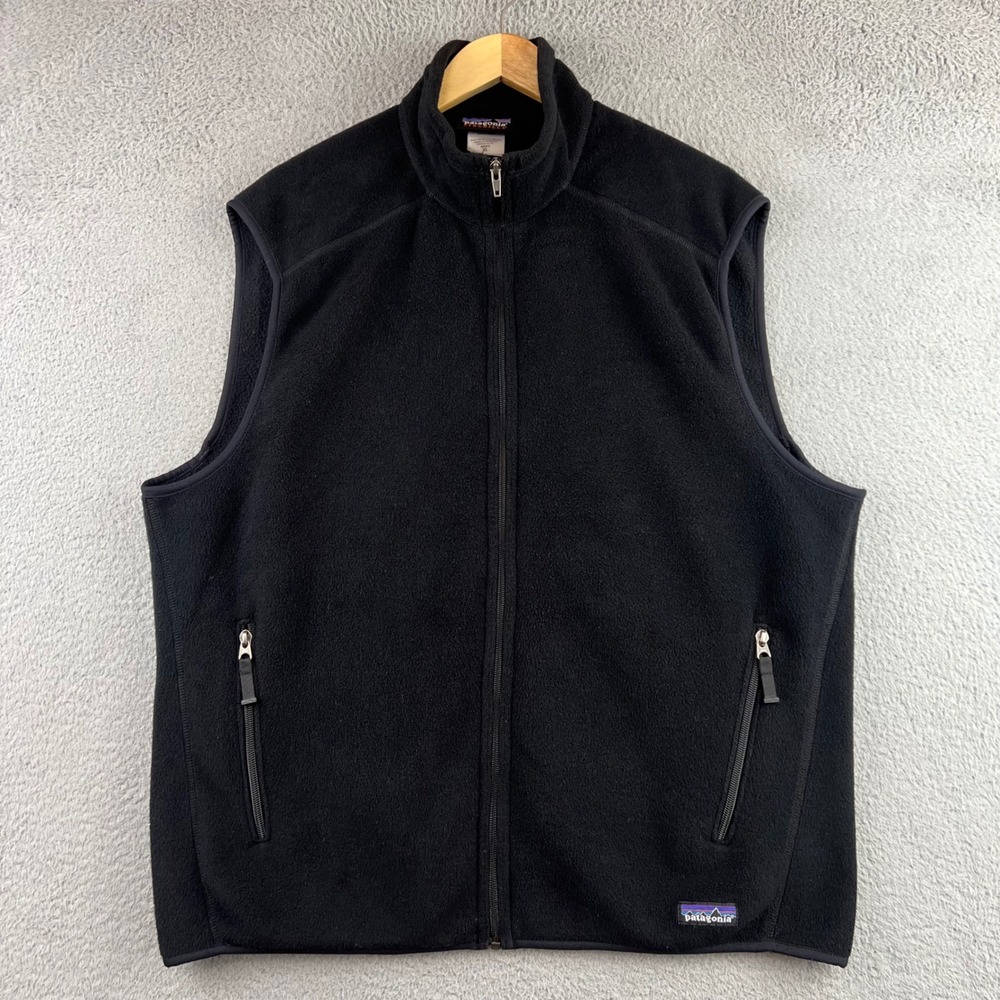 Patagonia Synchilla Fleece Vest Mens XL Black Full Zip Outdoor Layering